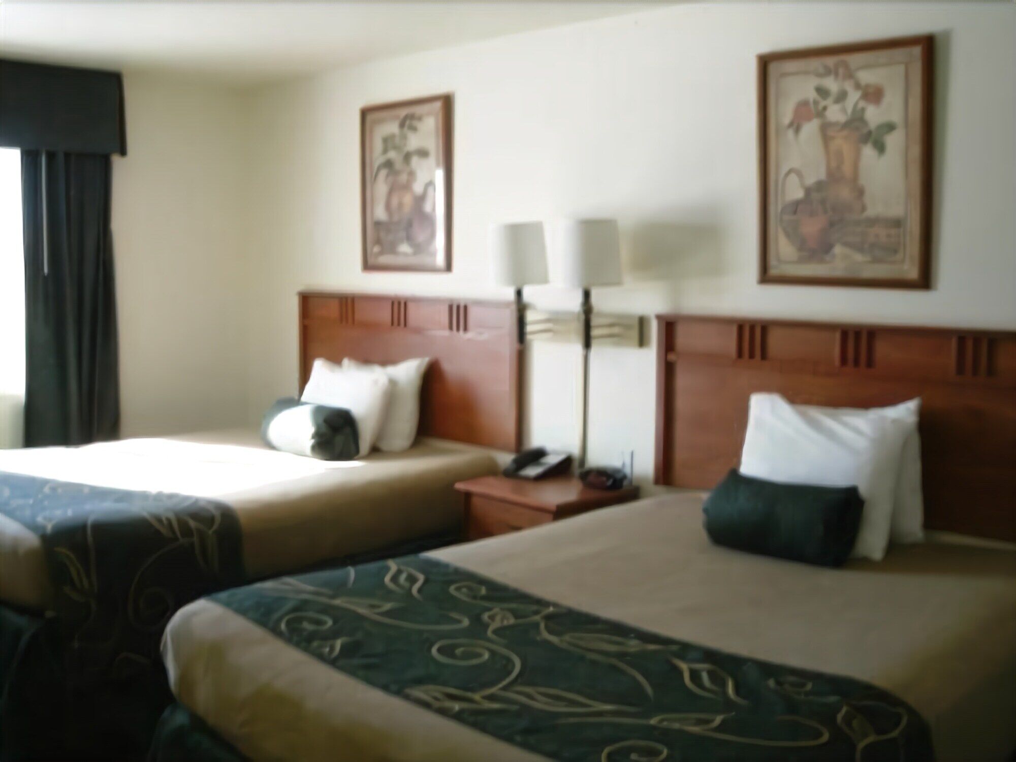 Travelodge By Wyndham Missouri Valley Номер фото