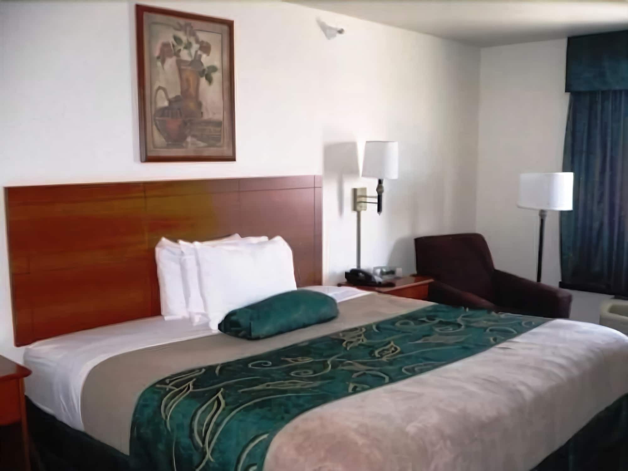 Travelodge By Wyndham Missouri Valley Номер фото
